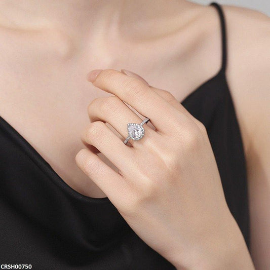 Sparkling Teardrop Adjustable Ring