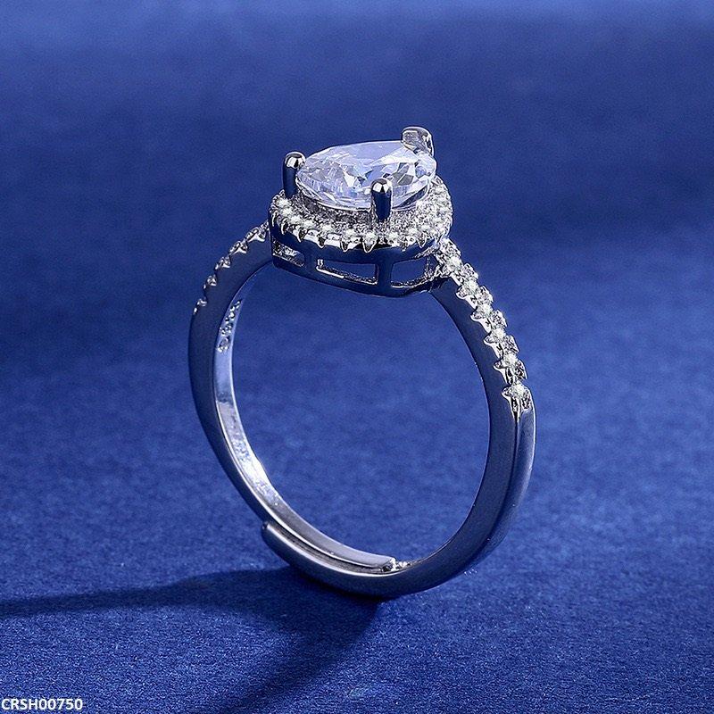 Sparkling Teardrop Adjustable Ring